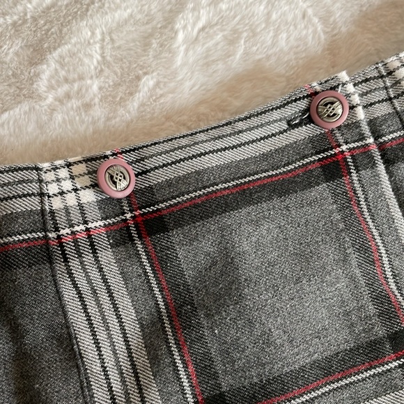 Vintage Academia Short Grey Plaid Skirt by Evidence - Made in Canada! - Picture 2 of 5